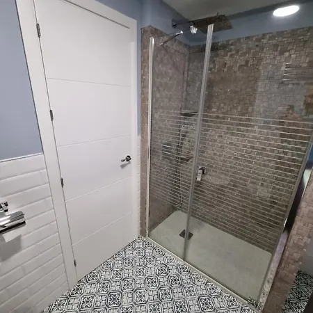 Del Alcazar Viejo De San Basilio Διαμέρισμα *